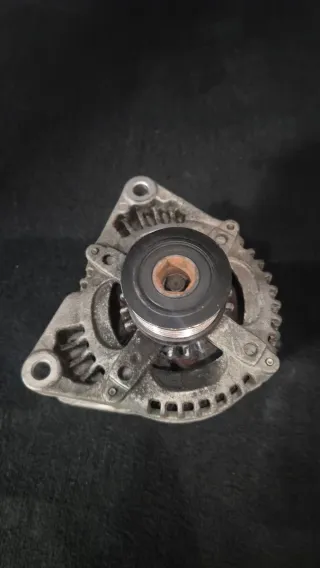 Alternador Ford RM3M5T 10300 PD 1 692 417