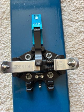 Esquís de travesía Dynafit 84