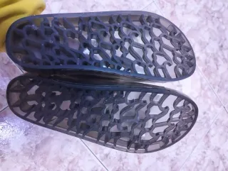 Sandalias transparentes negras/grises talla 36