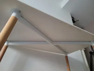 Mesa de comedor moderna