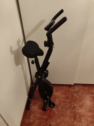 Bicicleta Estática Plegable Negra