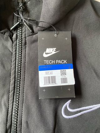Chaleco Nike Tech Pack Hombre