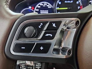 Porsche Cayenne Turbo S E-Hybrid