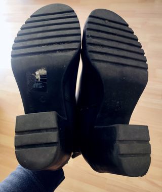 Stivaletti neri con tacco Divided numero 36