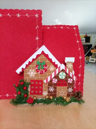 Casetta di Natale fatta a mano