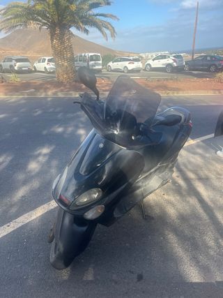 Yamaha Majesty 125cc Negra PRECIO NEGOCIABLE