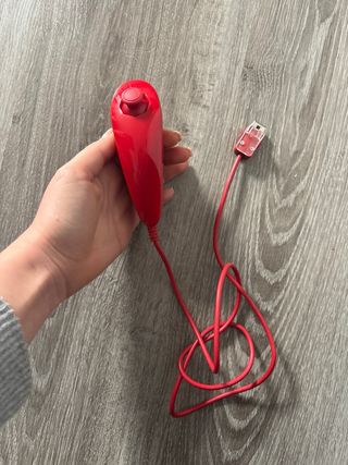 Nintendo Wii Rossa con Mando e giochi