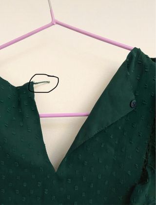 Vestido Zara verde con volantes