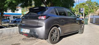 Peugeot 208 AUTOMATICO