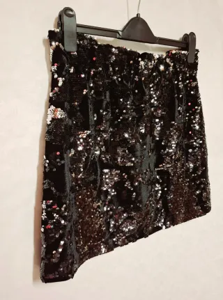Minigonna Zara paillettes nere e argento