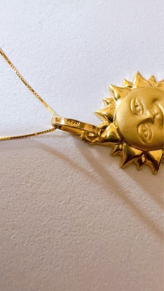 Collana con pendente sole in oro giallo 18kt 750