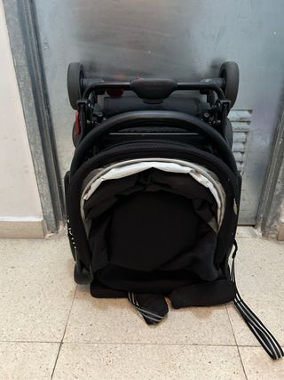 Silla de paseo Maclaren negra