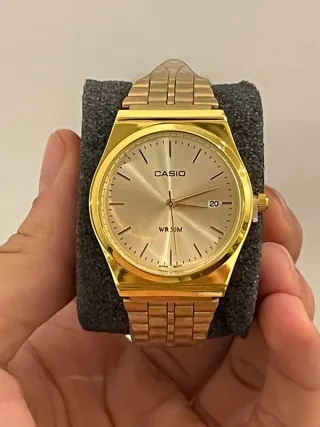 Reloj Casio Dorado