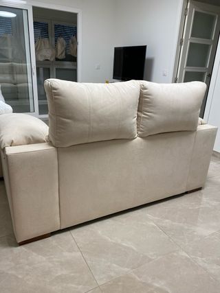 Divano a 2 posti beige x 250 €