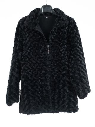 Abrigo negro forro polar suave