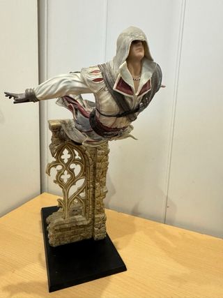 Figura Ezio Assassin's Creed Salto de Fe