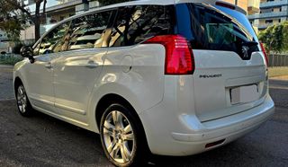 Peugeot 5008 2010