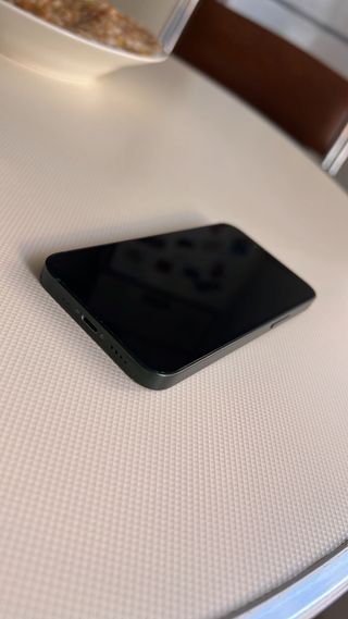 iPhone 13 Mini Verde Notte come nuovo, molto curato