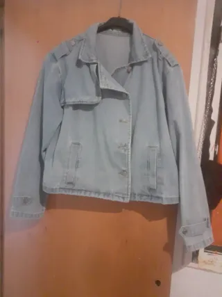 Chaqueta tejana azul