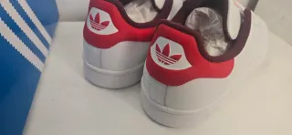 Adidas Stan Smith Talla 40 Rojas y Blancas