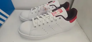 Adidas Stan Smith Talla 40 Rojas y Blancas