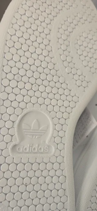 Adidas Stan Smith Talla 40 Rojas y Blancas