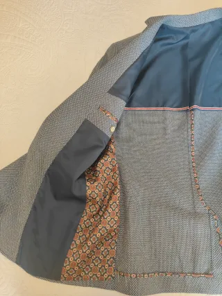 Americana hombre, usada 2 veces