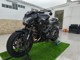 Kawasaki Z800 full 113cv 20.800km