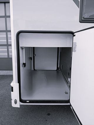 Mc Louis MC4 881 2026