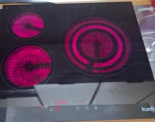 Vitrocerámica Kunft 3 fuegos