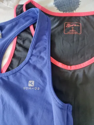 Lote 2 Camisetas Deportivas Domyos y cup,s Talla M