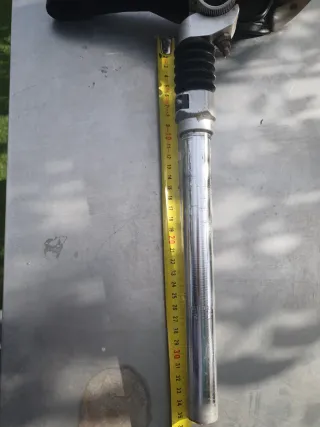 Asiento y tija bicicleta