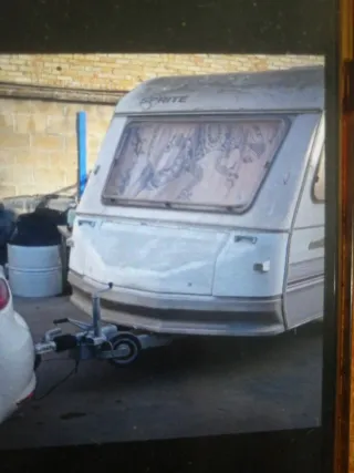 Caravana 750kg con documentación.