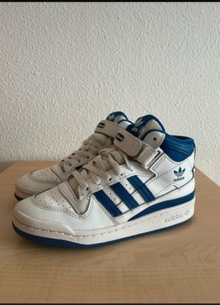 Zapatillas Adidas Forum Blancas y Azules