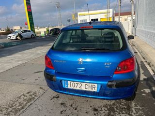 Peugeot 307 2004