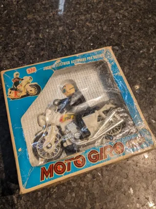 Moto Giro Geyper Ángel Nieto