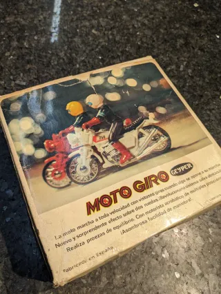 Moto Giro Geyper Ángel Nieto