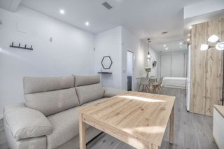 Piso en alquiler en Huerta de la Reina - Trassierra en Córdoba