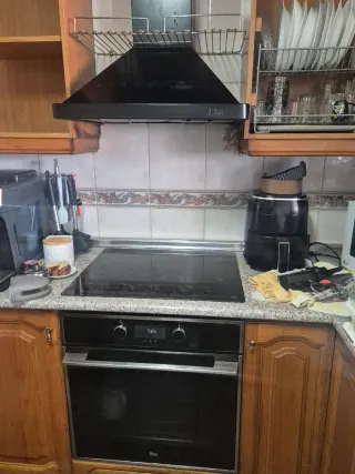 Campana extractora, vitro y horno