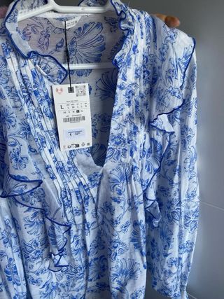 Blusa Zara Talla L Estampado Floral Azul