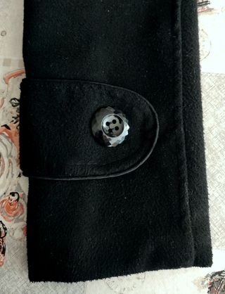 Cappotto corto doppiopetto in panno nero