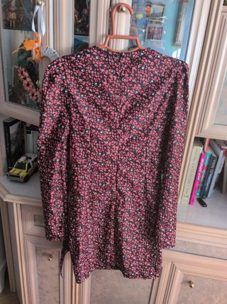 Vestido estampado floral para Nochevieja