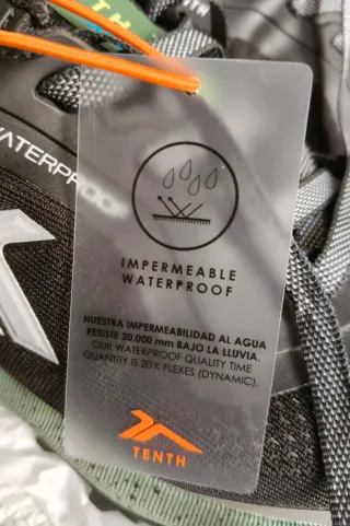 Zapatillas TRAIL WATERPROOF TALLA43