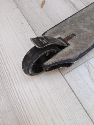 Patinete WOLF Bestial