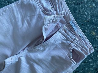 Pantalón vaquero Bershka tiro alto rosa