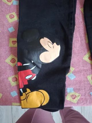 Pantaloni neri con Topolino e Minnie 8 anni