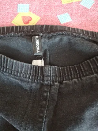 Pantaloni neri con Topolino e Minnie 8 anni