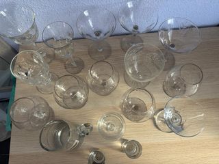 Conjunto copas vitrina cristal