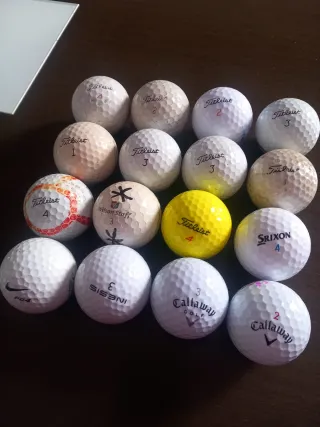 Pelotas de golf 16