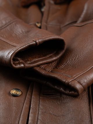 Abrigo de piel ovina marrón Talla 54